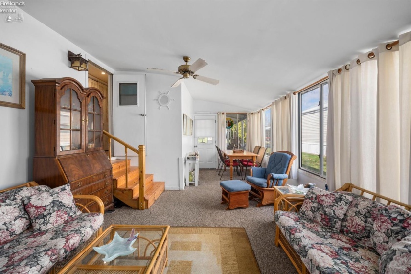 1623 Catawba Road, Port Clinton, 43452, 2 Bedrooms Bedrooms, ,2 BathroomsBathrooms,Residential,For Sale,Catawba,20261077