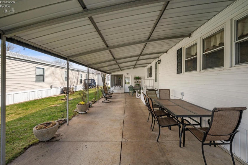 1623 Catawba Road, Port Clinton, 43452, 2 Bedrooms Bedrooms, ,2 BathroomsBathrooms,Residential,For Sale,Catawba,20261077