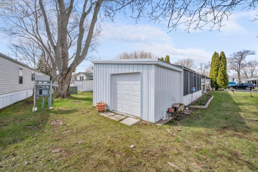 1623 Catawba Road, Port Clinton, 43452, 2 Bedrooms Bedrooms, ,2 BathroomsBathrooms,Residential,For Sale,Catawba,20261077