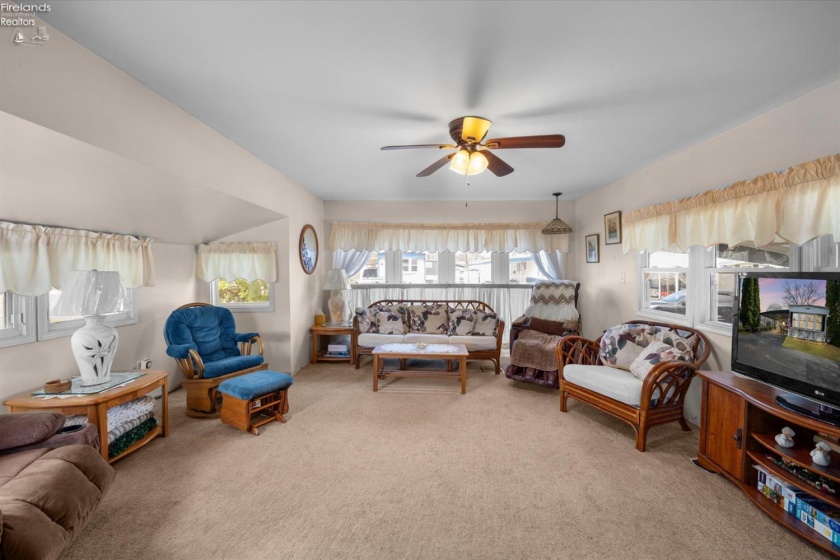 1623 Catawba Road, Port Clinton, 43452, 2 Bedrooms Bedrooms, ,2 BathroomsBathrooms,Residential,For Sale,Catawba,20261077