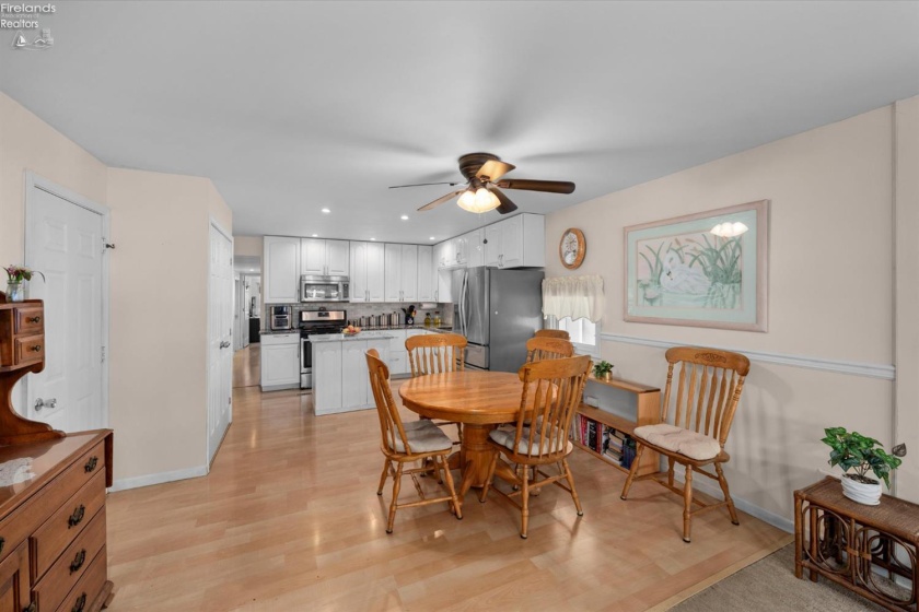 1623 Catawba Road, Port Clinton, 43452, 2 Bedrooms Bedrooms, ,2 BathroomsBathrooms,Residential,For Sale,Catawba,20261077