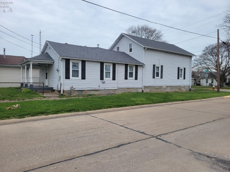 533 Putnam, Sandusky, 44870, 3 Bedrooms Bedrooms, ,2 BathroomsBathrooms,Residential,For Sale,Putnam,20261055