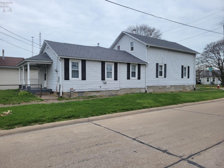 533 Putnam, Sandusky, 44870, 3 Bedrooms Bedrooms, ,2 BathroomsBathrooms,Residential,For Sale,Putnam,20261055