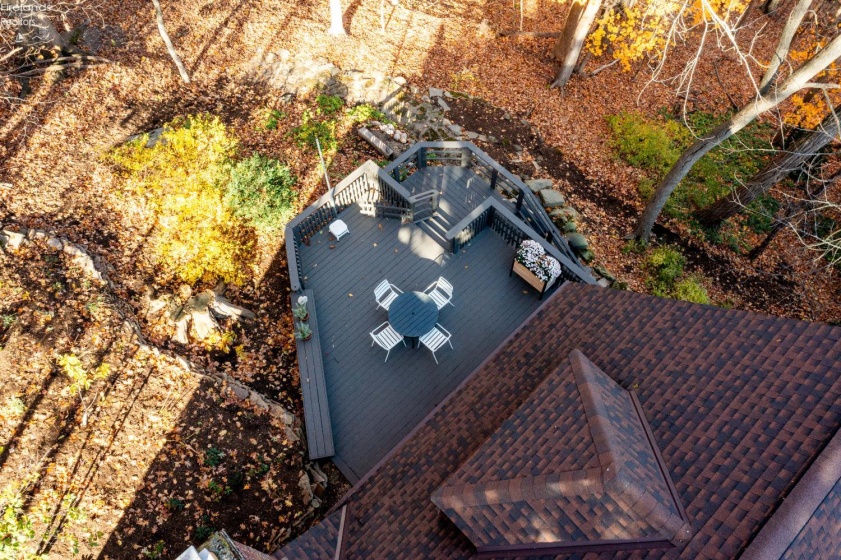 18500 Edgewood Drive, Rocky River, 44116, 3 Bedrooms Bedrooms, ,2 BathroomsBathrooms,Residential,For Sale,Edgewood,20261087