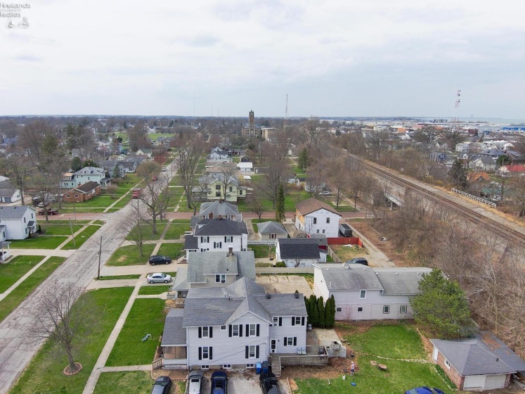 421 4th, Port Clinton, 43452, 2 Bedrooms Bedrooms, ,1 BathroomBathrooms,Residential,For Sale,4th,20261040