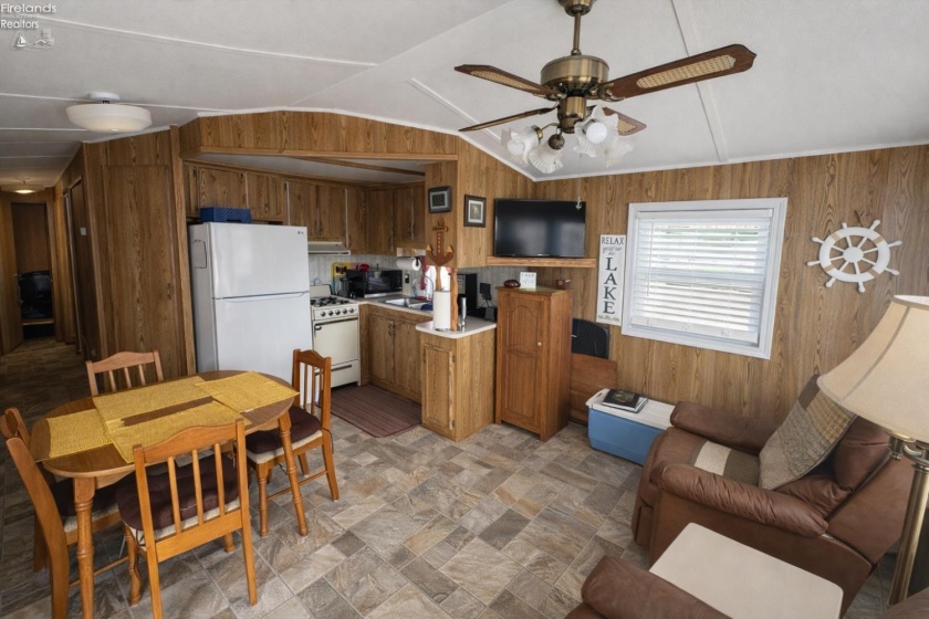 1220 Richey Road, Port Clinton, 43452, 2 Bedrooms Bedrooms, ,1 BathroomBathrooms,Residential,For Sale,Richey,20261072