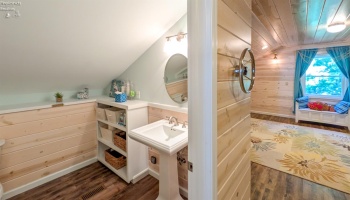 174 Booker Lane, Put-In-Bay, 43456, 4 Bedrooms Bedrooms, ,5 BathroomsBathrooms,Residential,For Sale,Booker,20260956