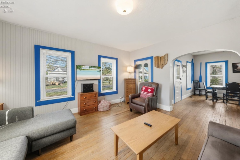 413 Third Street, Port Clinton, 43452, 3 Bedrooms Bedrooms, ,2 BathroomsBathrooms,Residential,For Sale,Third,20261090