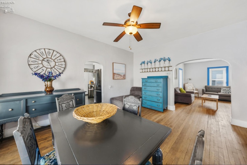 413 Third Street, Port Clinton, 43452, 3 Bedrooms Bedrooms, ,2 BathroomsBathrooms,Residential,For Sale,Third,20261090