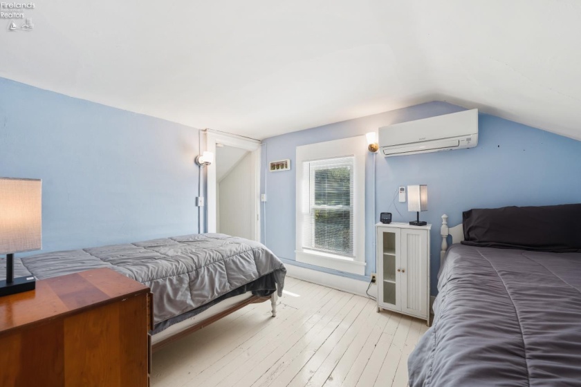 413 Third Street, Port Clinton, 43452, 3 Bedrooms Bedrooms, ,2 BathroomsBathrooms,Residential,For Sale,Third,20261090