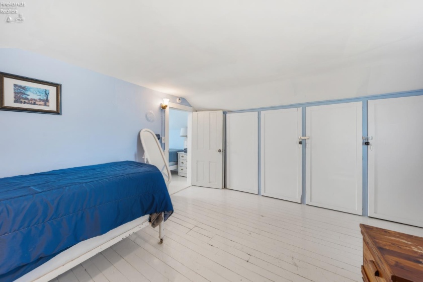 413 Third Street, Port Clinton, 43452, 3 Bedrooms Bedrooms, ,2 BathroomsBathrooms,Residential,For Sale,Third,20261090