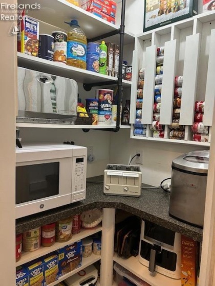 4718 Brushwood Road, Wakeman, 44889, 5 Bedrooms Bedrooms, ,3 BathroomsBathrooms,Residential,For Sale,Brushwood,20261075