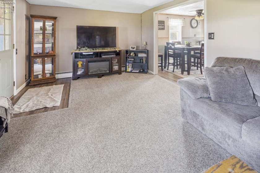 1094 Millbrook Drive, Fremont, 43420, 3 Bedrooms Bedrooms, ,1 BathroomBathrooms,Residential,For Sale,Millbrook,20260985