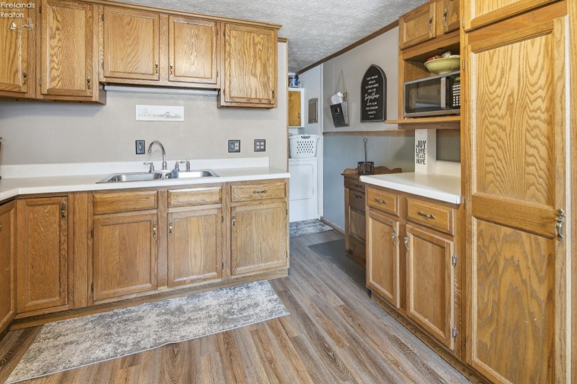 1094 Millbrook Drive, Fremont, 43420, 3 Bedrooms Bedrooms, ,1 BathroomBathrooms,Residential,For Sale,Millbrook,20260985