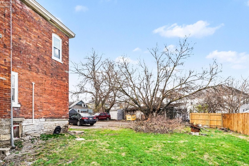 519 Huron Ave, Sandusky, 44870, ,Multiple Units,For Sale,Huron Ave,20261100