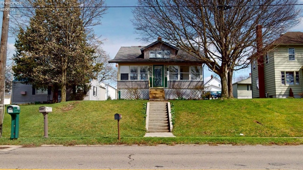 529 Main Street, Willard, 44890, 4 Bedrooms Bedrooms, ,1 BathroomBathrooms,Residential,For Sale,Main,20261107
