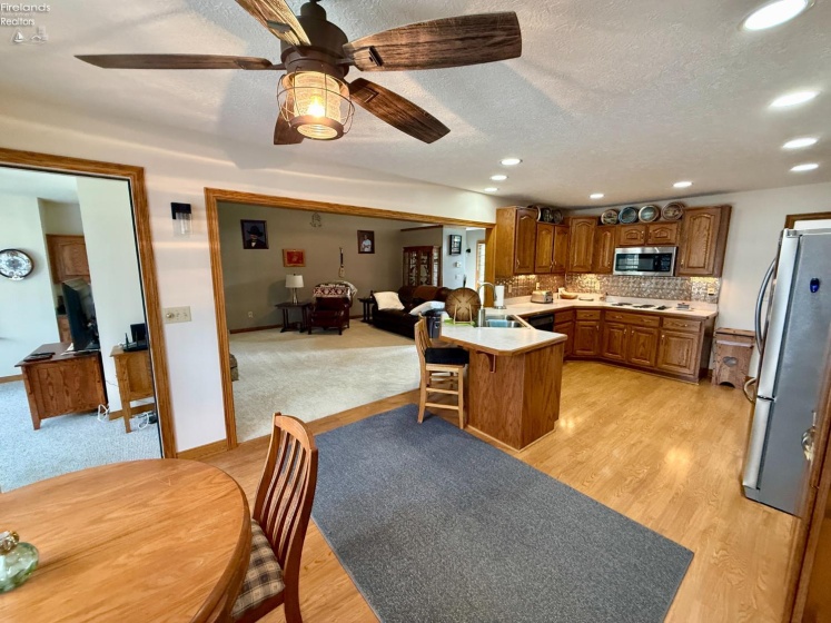 605 Sassafras Drive, Vermilion, 44089, 3 Bedrooms Bedrooms, ,3 BathroomsBathrooms,Residential,For Sale,Sassafras,20261115