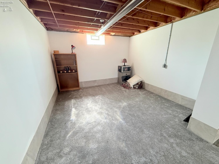 605 Sassafras Drive, Vermilion, 44089, 3 Bedrooms Bedrooms, ,3 BathroomsBathrooms,Residential,For Sale,Sassafras,20261115