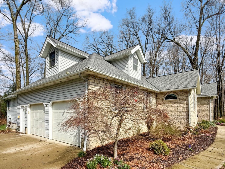 605 Sassafras Drive, Vermilion, 44089, 3 Bedrooms Bedrooms, ,3 BathroomsBathrooms,Residential,For Sale,Sassafras,20261115