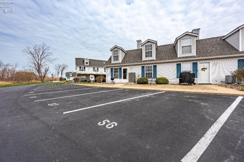 59 Schooner Point Drive, Port Clinton, 43452, 3 Bedrooms Bedrooms, ,2 BathroomsBathrooms,Residential,For Sale,Schooner Point,20261116