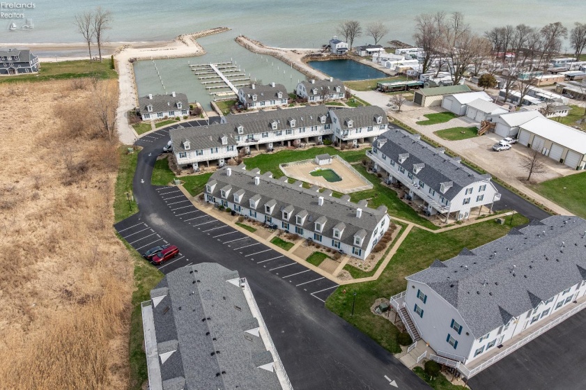 59 Schooner Point Drive, Port Clinton, 43452, 3 Bedrooms Bedrooms, ,2 BathroomsBathrooms,Residential,For Sale,Schooner Point,20261116