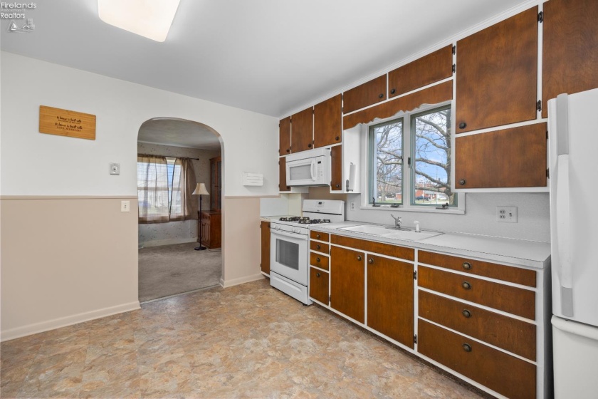 1009 5th Street, Fremont, 43420, 3 Bedrooms Bedrooms, ,1 BathroomBathrooms,Residential,For Sale,5th,20260925