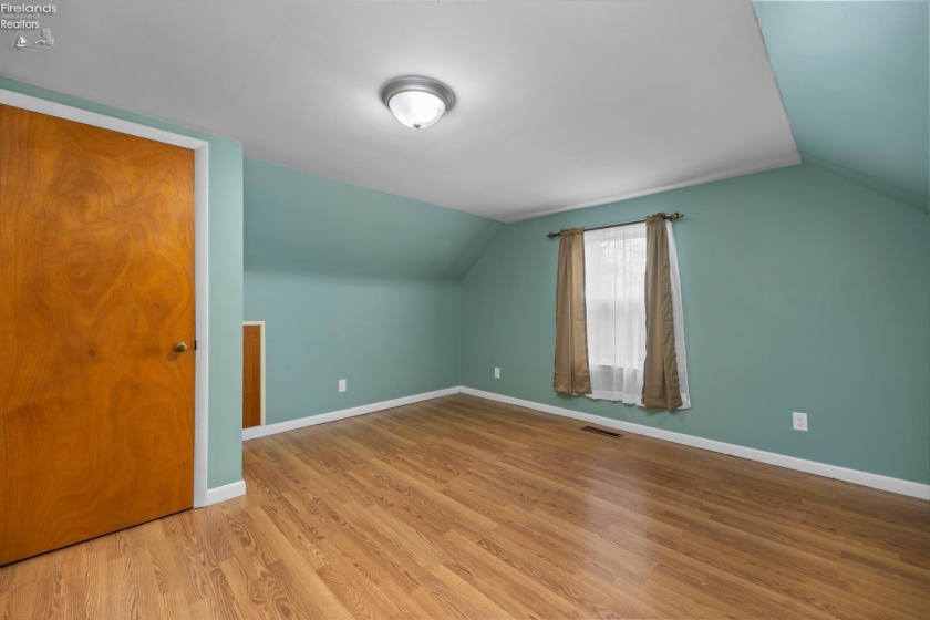 1009 5th Street, Fremont, 43420, 3 Bedrooms Bedrooms, ,1 BathroomBathrooms,Residential,For Sale,5th,20260925