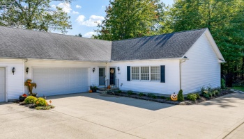 3953 Hilltop Drive, Vermilion, 44089, 2 Bedrooms Bedrooms, ,2 BathroomsBathrooms,Residential,For Sale,Hilltop,20260935 3953 Hilltop Drive, Vermilion, 44089, 2 Bedrooms Bedrooms, ,2 BathroomsBathrooms,Residential,For Sale,Hilltop,20260935