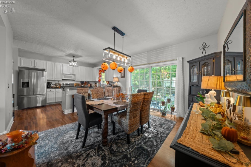 3953 Hilltop Drive, Vermilion, 44089, 2 Bedrooms Bedrooms, ,2 BathroomsBathrooms,Residential,For Sale,Hilltop,20260935