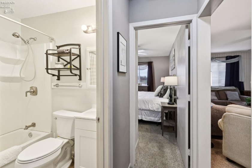 352 Main Street, Huron, 44839, 2 Bedrooms Bedrooms, ,1 BathroomBathrooms,Residential,For Sale,Main,20261062