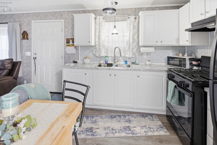 1451 Oak Harbor Rd #32A, Fremont, 43420, 1 Bedroom Bedrooms, ,1 BathroomBathrooms,Residential,For Sale,Oak Harbor Rd #32A,20261111