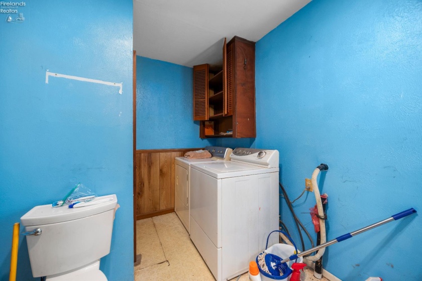 14307 Darrow Road, Vermilion, 44089, 4 Bedrooms Bedrooms, ,1 BathroomBathrooms,Residential,For Sale,Darrow,20261010