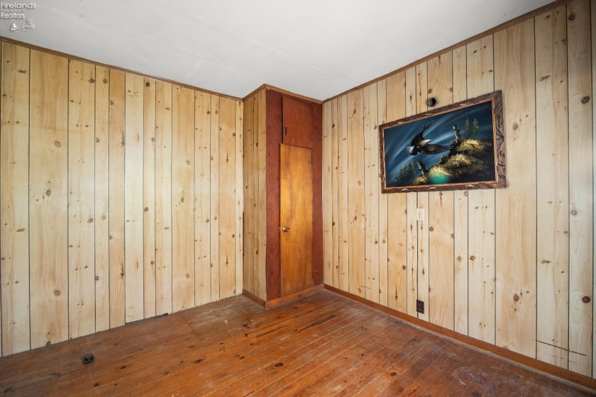 14307 Darrow Road, Vermilion, 44089, 4 Bedrooms Bedrooms, ,1 BathroomBathrooms,Residential,For Sale,Darrow,20261010