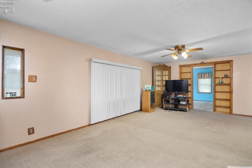 14307 Darrow Road, Vermilion, 44089, 4 Bedrooms Bedrooms, ,1 BathroomBathrooms,Residential,For Sale,Darrow,20261010