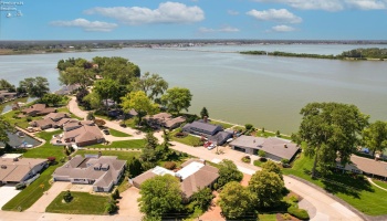 1711 Willow Drive, Sandusky, 44870, 4 Bedrooms Bedrooms, ,5 BathroomsBathrooms,Residential,For Sale,Willow,20261119