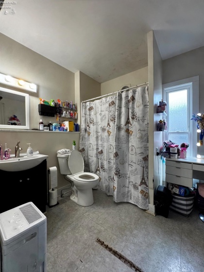 1203 Monroe Street, Sandusky, 44870, 4 Bedrooms Bedrooms, ,1 BathroomBathrooms,Residential,For Sale,Monroe,20261120