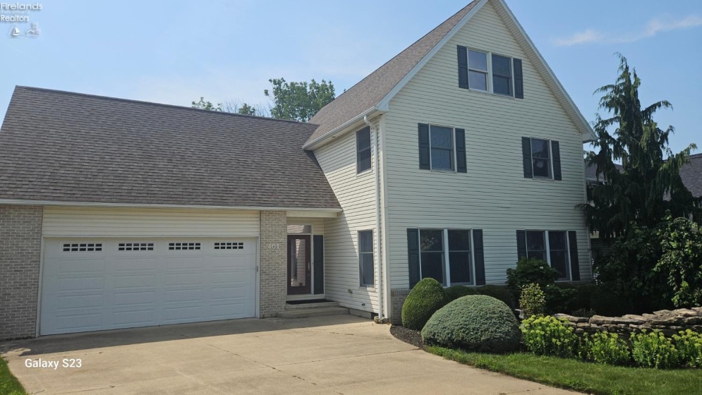 401 Rockport Drive, Lakeside, 43440, 4 Bedrooms Bedrooms, ,5 BathroomsBathrooms,Residential,For Sale,Rockport,20261121