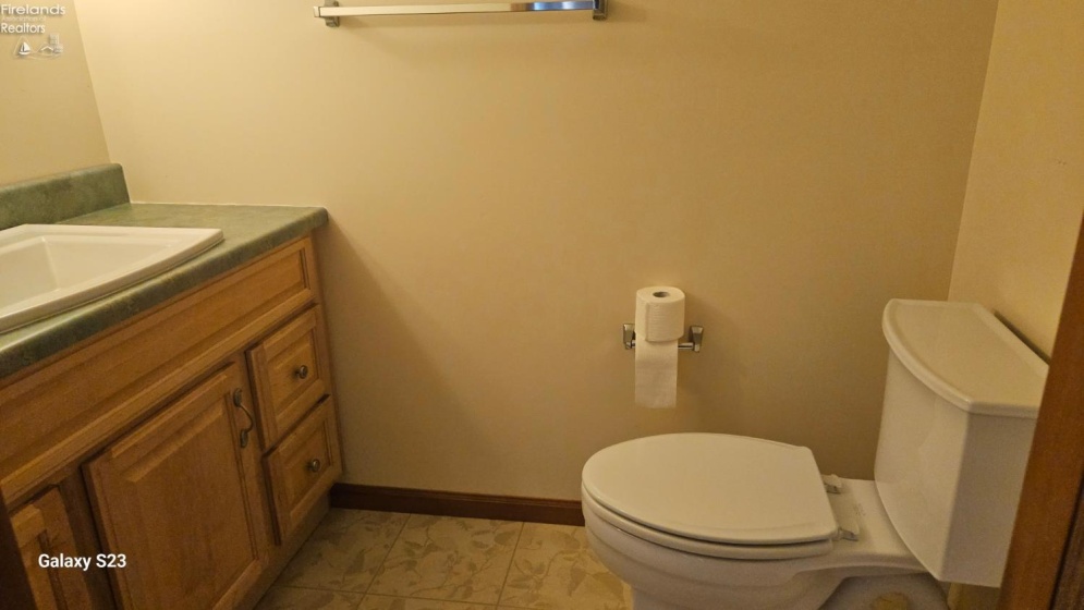 401 Rockport Drive, Lakeside, 43440, 4 Bedrooms Bedrooms, ,5 BathroomsBathrooms,Residential,For Sale,Rockport,20261121