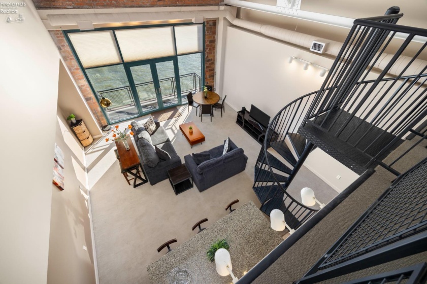 401 Shoreline Drive, Sandusky, 44870, 2 Bedrooms Bedrooms, ,2 BathroomsBathrooms,Residential,For Sale,Shoreline,20260877