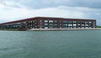 401 Shoreline Drive, Sandusky, 44870, 2 Bedrooms Bedrooms, ,2 BathroomsBathrooms,Residential,For Sale,Shoreline,20260877