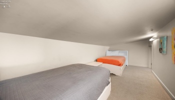 401 Shoreline Drive, Sandusky, 44870, 2 Bedrooms Bedrooms, ,2 BathroomsBathrooms,Residential,For Sale,Shoreline,20260877