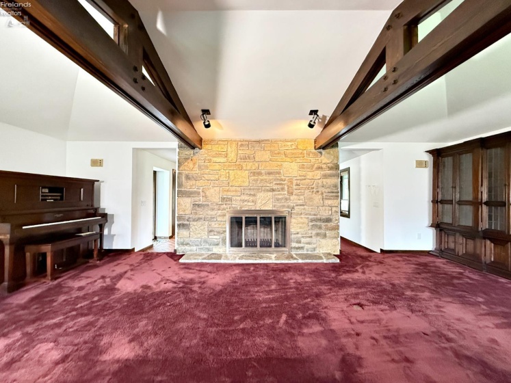 35 Willow Court, Tiffin, 44883, 4 Bedrooms Bedrooms, ,3 BathroomsBathrooms,Residential,For Sale,Willow,20261102