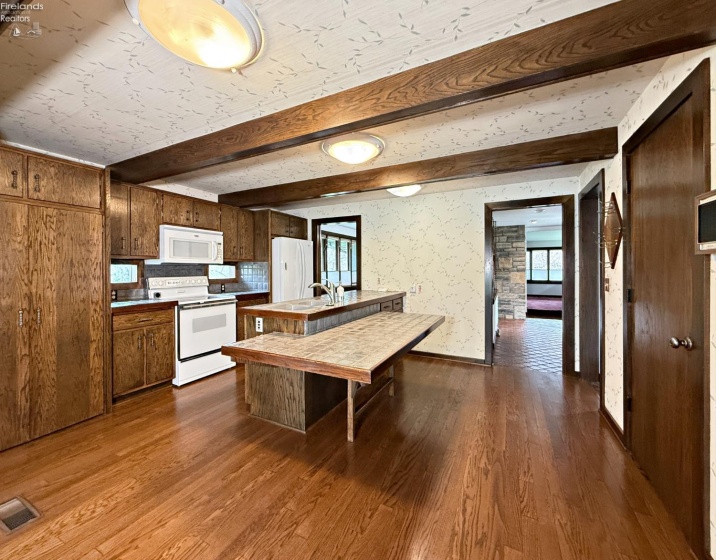 35 Willow Court, Tiffin, 44883, 4 Bedrooms Bedrooms, ,3 BathroomsBathrooms,Residential,For Sale,Willow,20261102