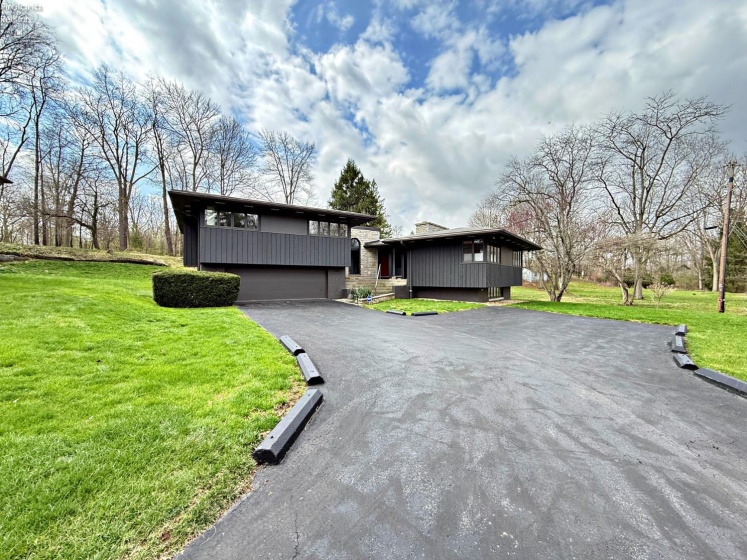 35 Willow Court, Tiffin, 44883, 4 Bedrooms Bedrooms, ,3 BathroomsBathrooms,Residential,For Sale,Willow,20261102