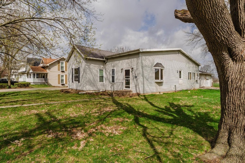 332 Krotzer, Luckey, 43443, 3 Bedrooms Bedrooms, ,1 BathroomBathrooms,Residential,For Sale,Krotzer,20261078