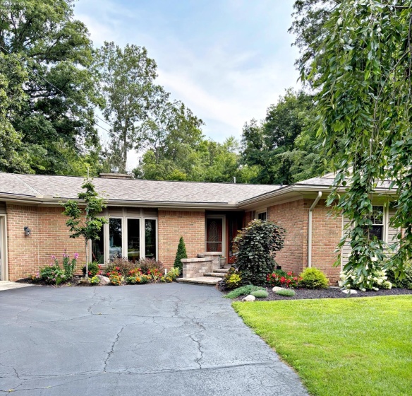 2945 State Route 18, Tiffin, 44883, 3 Bedrooms Bedrooms, ,2 BathroomsBathrooms,Residential,For Sale,State Route 18,20261101