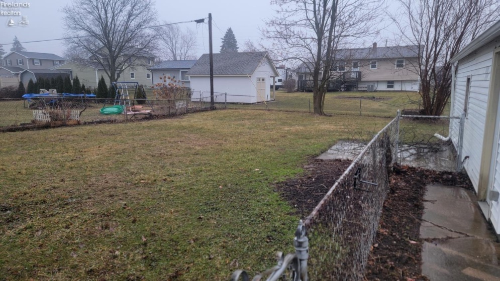 612 Helina Drive, Sandusky, 44870, 3 Bedrooms Bedrooms, ,1 BathroomBathrooms,Residential,For Sale,Helina,20260641