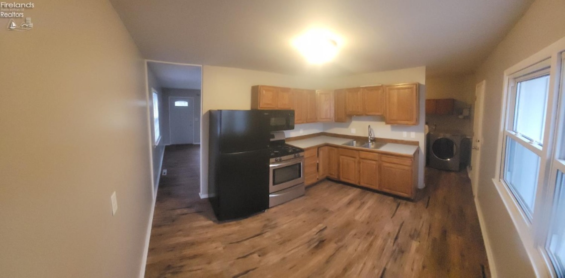 612 Helina Drive, Sandusky, 44870, 3 Bedrooms Bedrooms, ,1 BathroomBathrooms,Residential,For Sale,Helina,20260641