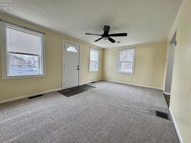 542 Camp Street, Sandusky, 44870, 3 Bedrooms Bedrooms, ,1 BathroomBathrooms,Residential,For Sale,Camp,20261103