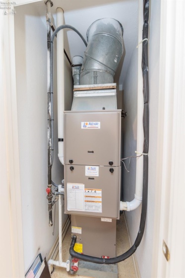 1418 Julianne Circle, Sandusky, 44870, 3 Bedrooms Bedrooms, ,2 BathroomsBathrooms,Residential,For Sale,Julianne,20261136